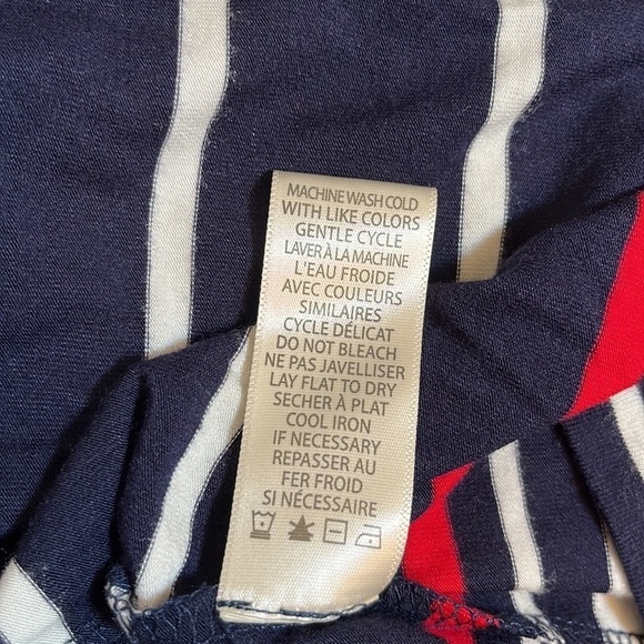 Set Of 2 Striped Dresses Size Medium - Picture 11 of 16